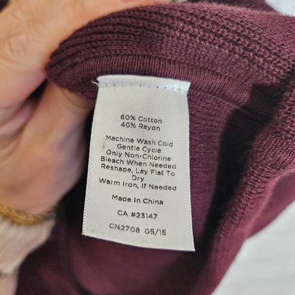 Talbots Maroon Sleeveless Sweater Jacket - Picture 7 of 7